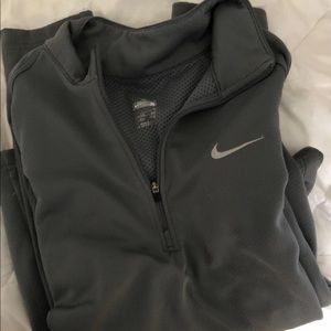 Nike Quarter ZIP women’s